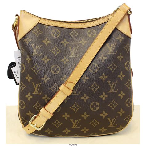 cross shoulder bags louis vuitton|Louis Vuitton crossbody with pouch.